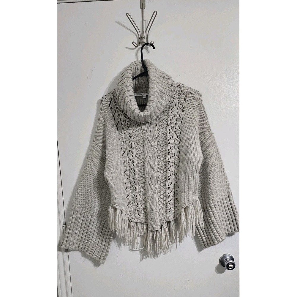 Cupcakes and Cashmere Crotchet Knit Sweater Medium Ivory Mock Neck Fringe‎ Style